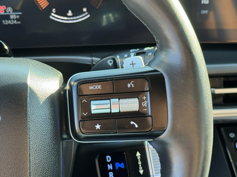 Used 2025 Hyundai Santa Fe SEL image 30