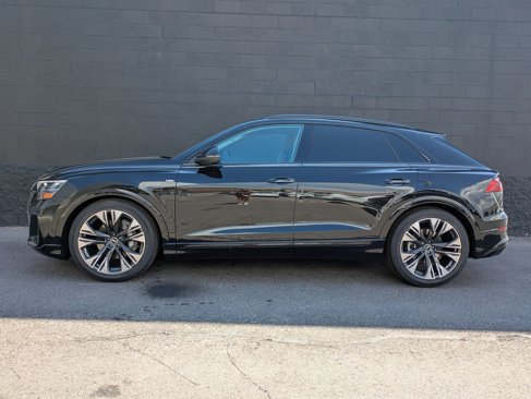 New 2025 Audi Q8 Premium Plus image 8