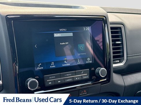 Used 2024 Nissan Frontier SV image 15