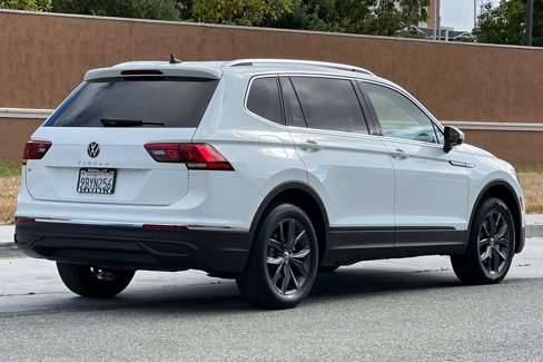 Used 2022 Volkswagen Tiguan SE image 4