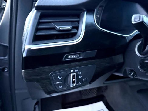 Used 2017 Audi Q7 3.0T Premium Plus image 18