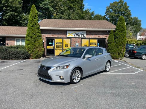 Used 2016 Lexus CT 200h image 3