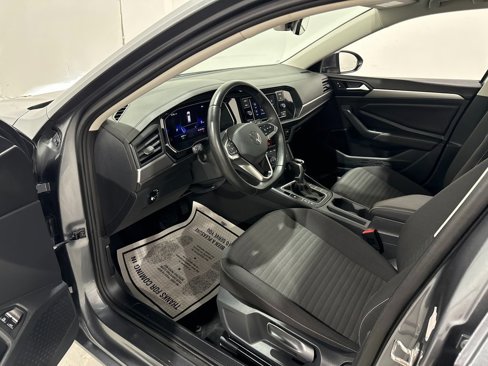 Used 2024 Volkswagen Jetta S image 14