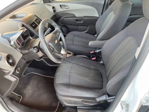 Used 2013 Chevrolet Sonic LT image 10