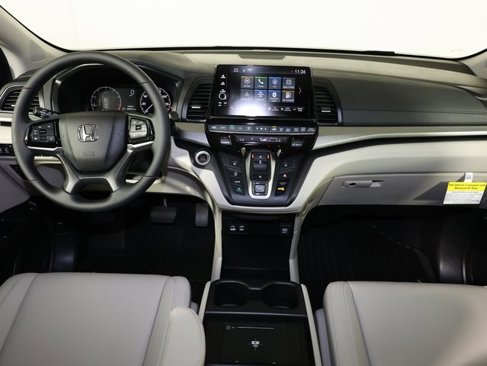 New 2026 Honda Odyssey EX-L image 8