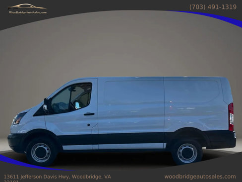 Used 2019 Ford Transit 250 130 Low Roof image 7