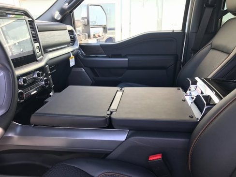 New 2025 Ford F150 Lariat w/ Equipment Group 502A High image 17