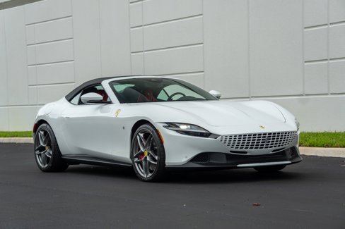Used 2025 Ferrari Roma Spider image 2