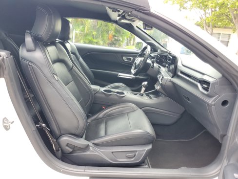 Used 2024 Ford Mustang Premium image 7