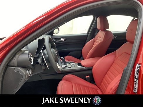 New 2024 Alfa Romeo Giulia Quadrifoglio image 11