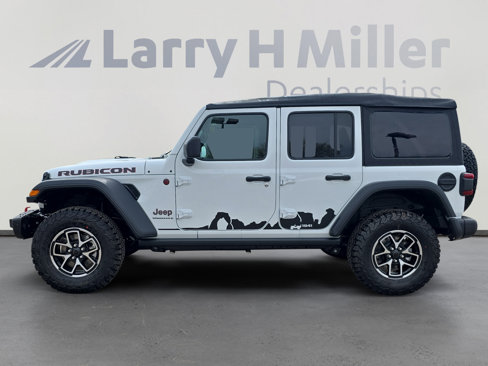 New 2025 Jeep Wrangler Unlimited Rubicon w/ Steel Bumper Group image 2
