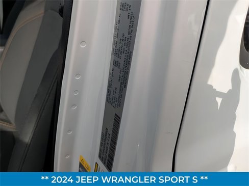 Used 2024 Jeep Wrangler Sport S image 33