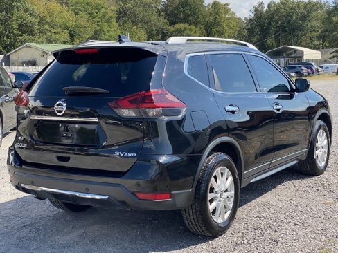 Used 2020 Nissan Rogue SV image 5