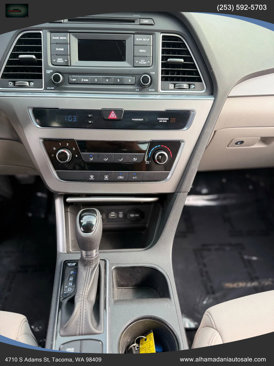 Used 2015 Hyundai Sonata SE image 13