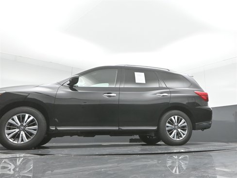 Used 2020 Nissan Pathfinder SV image 35