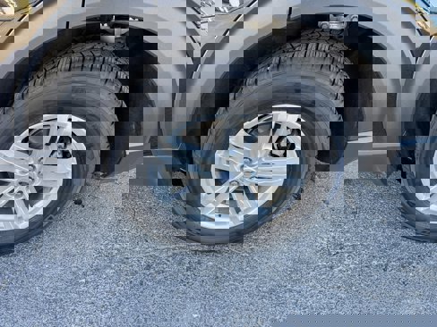 Used 2023 Ford Explorer XLT w/ Equipment Group 202A image 34