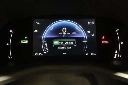 Used 2025 Toyota Camry XSE image 11