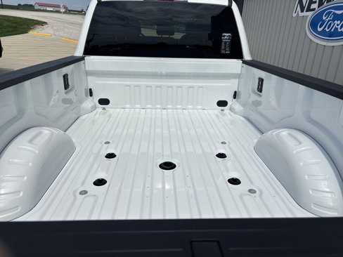 New 2025 Ford F350 Lariat w/ Chrome Package image 10