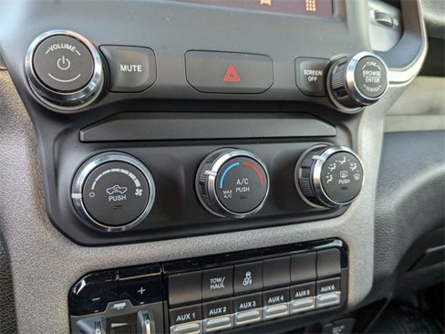New 2024 RAM 2500 Tradesman w/ Chrome Appearance Group image 21