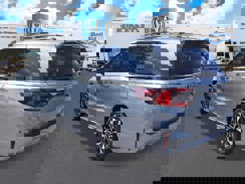 New 2026 Honda Odyssey Elite image 2