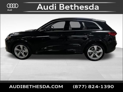 New 2025 Audi Q5 Prestige image 4