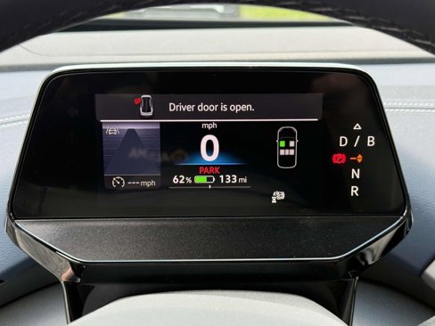 New 2025 Volkswagen ID.4 Pro S Plus image 21