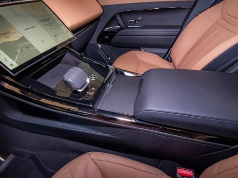New 2025 Land Rover Range Rover Sport Dynamic SE image 29