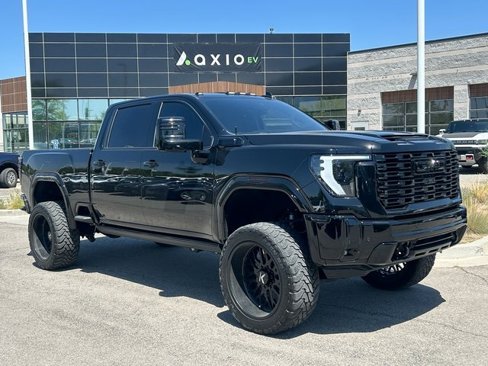 Used 2025 GMC Sierra 3500 Denali w/ Denali Reserve Package image 1