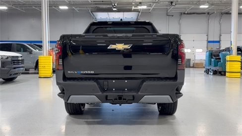 New 2026 Chevrolet Silverado EV LT image 5