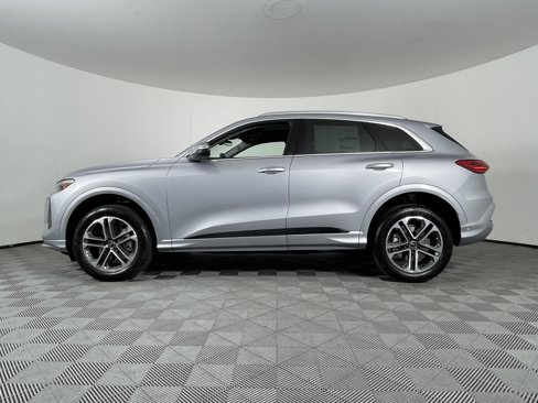 New 2025 Audi Q5 Premium Plus image 11