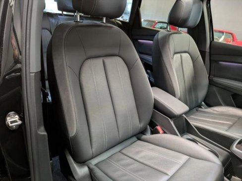 Used 2023 Audi Q4 e-tron Premium Plus w/ Premium Plus image 10