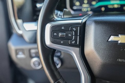Used 2024 Chevrolet Silverado 1500 LT image 18