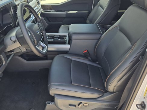 New 2026 Ford F250 Lariat w/ Chrome Package image 14