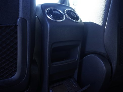 Used 2023 Mercedes-Benz GLB 250 4MATIC image 22