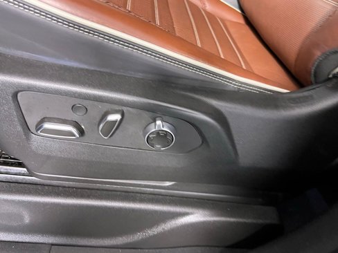 Used 2024 GMC Yukon Denali Ultimate image 28