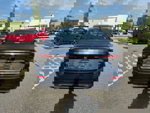 New 2025 Honda Accord SE image 4