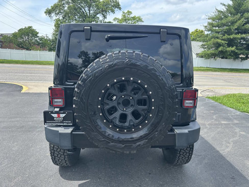 Used 2017 Jeep Wrangler Unlimited Sahara image 6