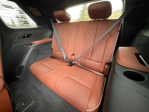 New 2026 Cadillac Vistiq Platinum image 21