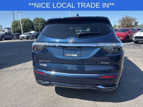 Used 2024 Buick Enclave Avenir w/ Avenir Technology Package image 11
