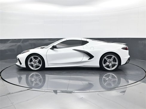 Used 2023 Chevrolet Corvette Stingray Coupe w/ 1LT image 8