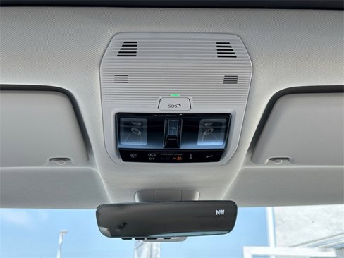 New 2025 Volkswagen ID. Buzz 1st Edition image 35