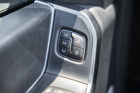 New 2025 Ford F350 Platinum image 41
