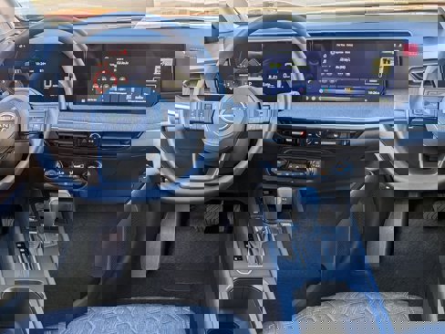 New 2026 Nissan Kicks SV w/ Charging Package image 28