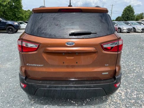 Used 2018 Ford EcoSport SE image 4