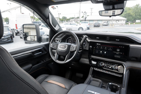 Used 2024 GMC Sierra 2500 AT4 w/ AT4 Premium Plus Package image 25