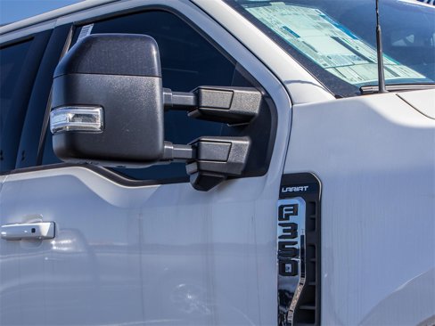 New 2025 Ford F350 Lariat w/ Lariat Ultimate Package image 3
