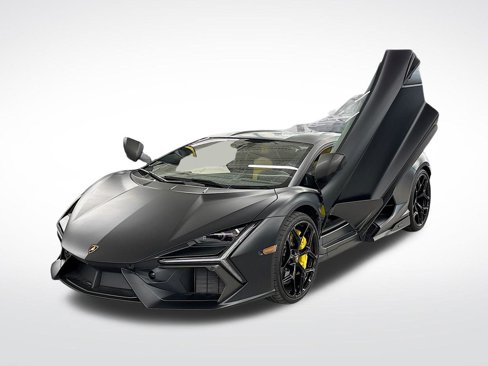Used 2024 Lamborghini Revuelto image 30