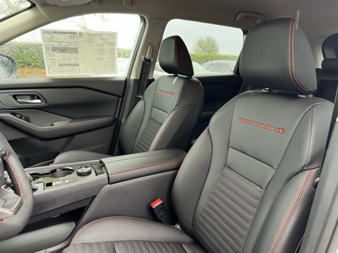 New 2026 Nissan Rogue SV image 13
