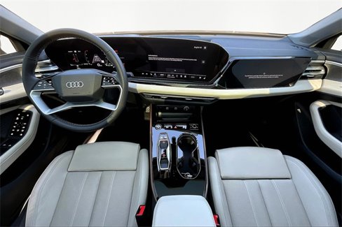 Used 2025 Audi A5 2.0T Prestige image 15