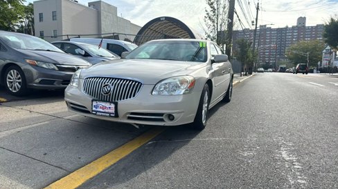Used 2011 Buick Lucerne CXL w/ Driver Confidence Package image 9